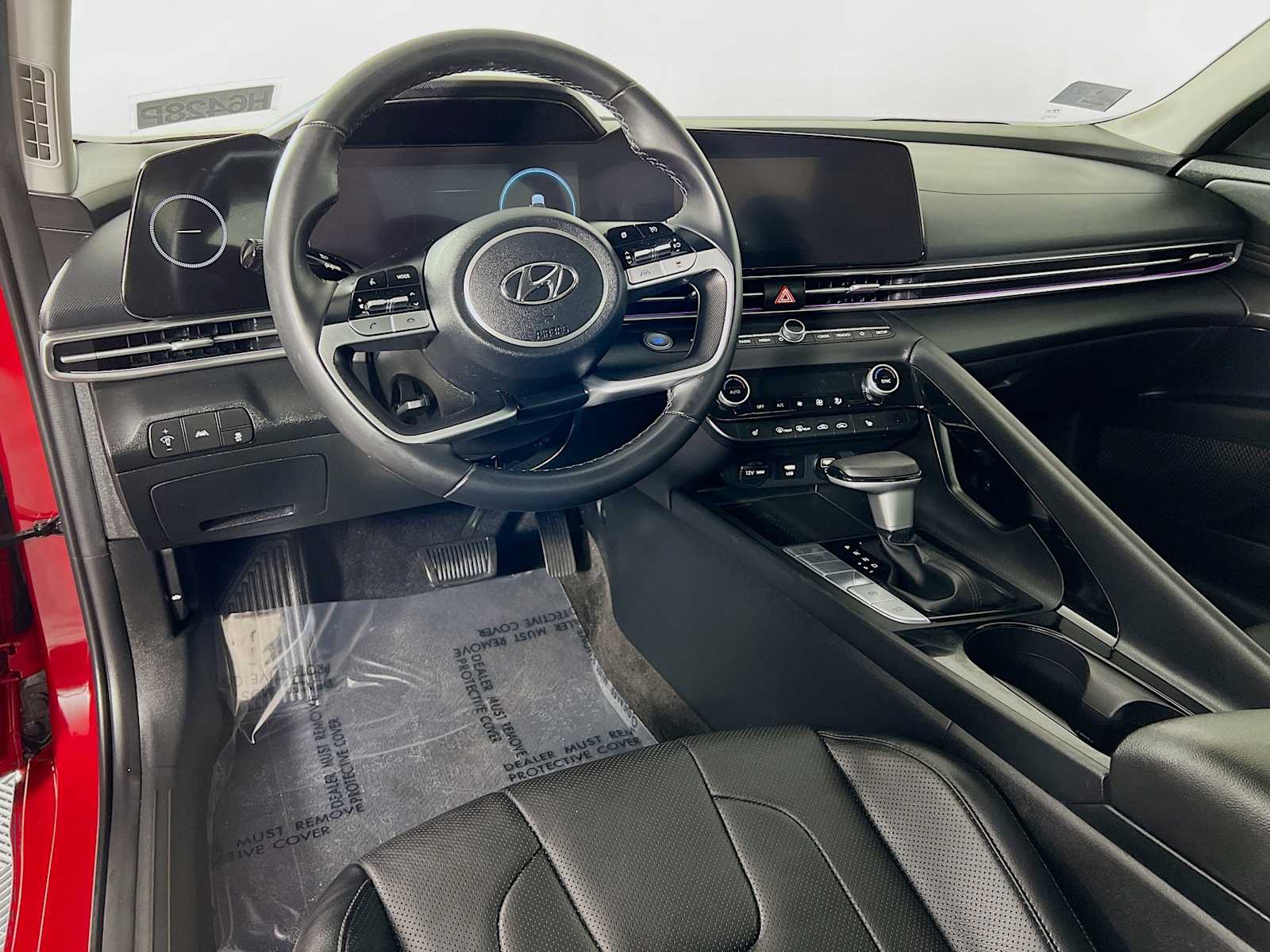 2023 Hyundai Elantra Limited - Photo 9