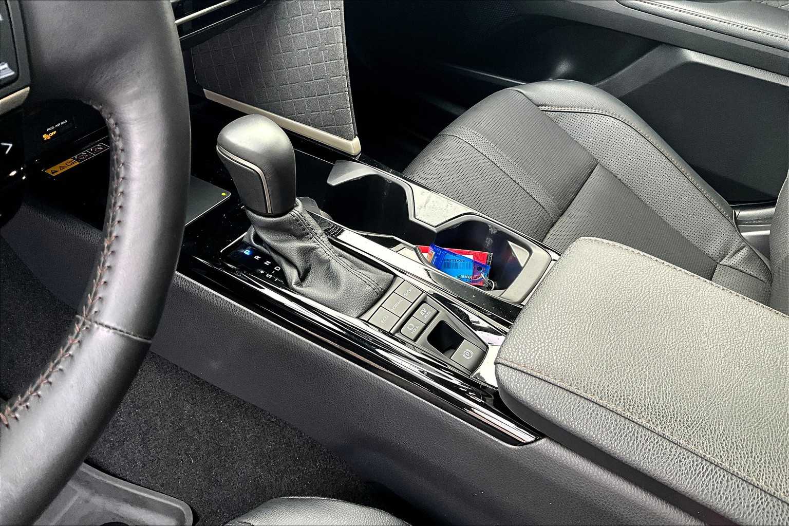 2025 Toyota Camry XLE - Photo 20