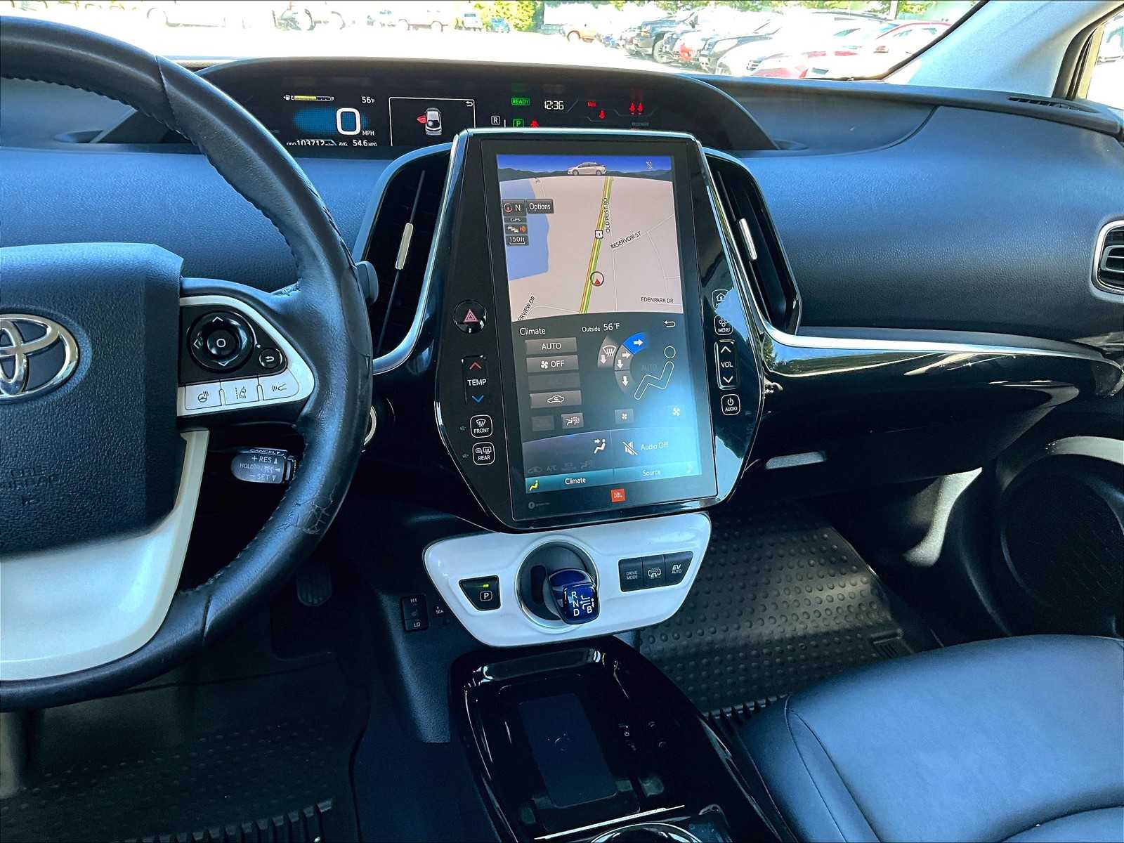 2017 Toyota Prius Prime Advanced - Photo 18