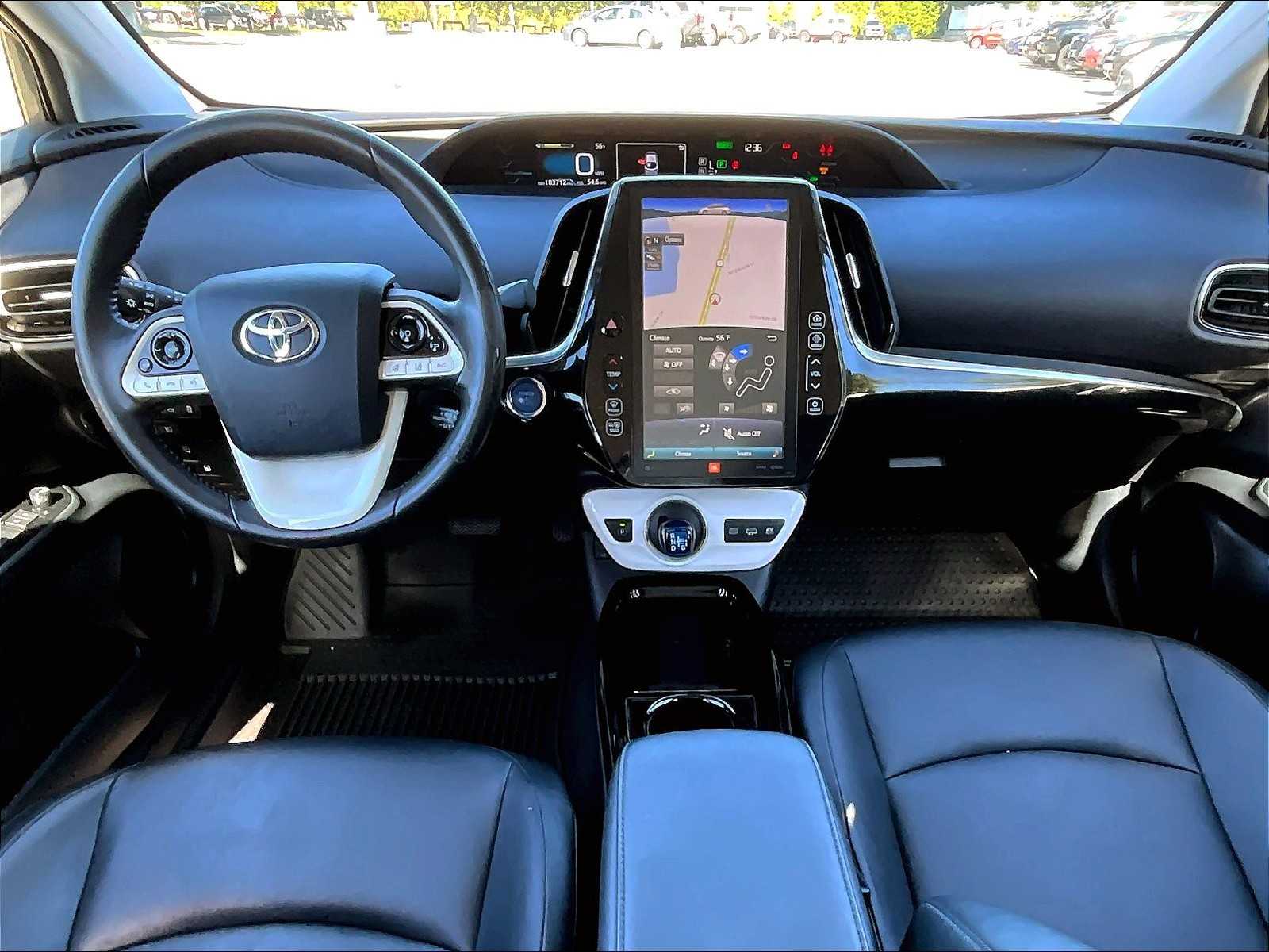 2017 Toyota Prius Prime Advanced - Photo 21