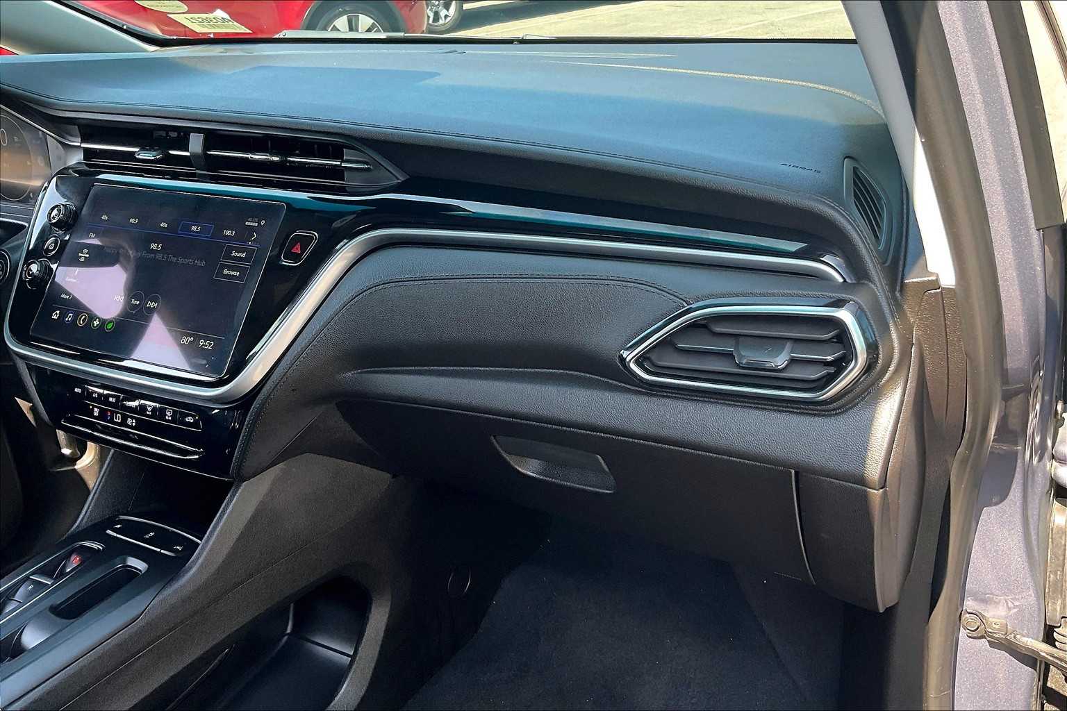 2023 Chevrolet Bolt EV 1LT - Photo 13