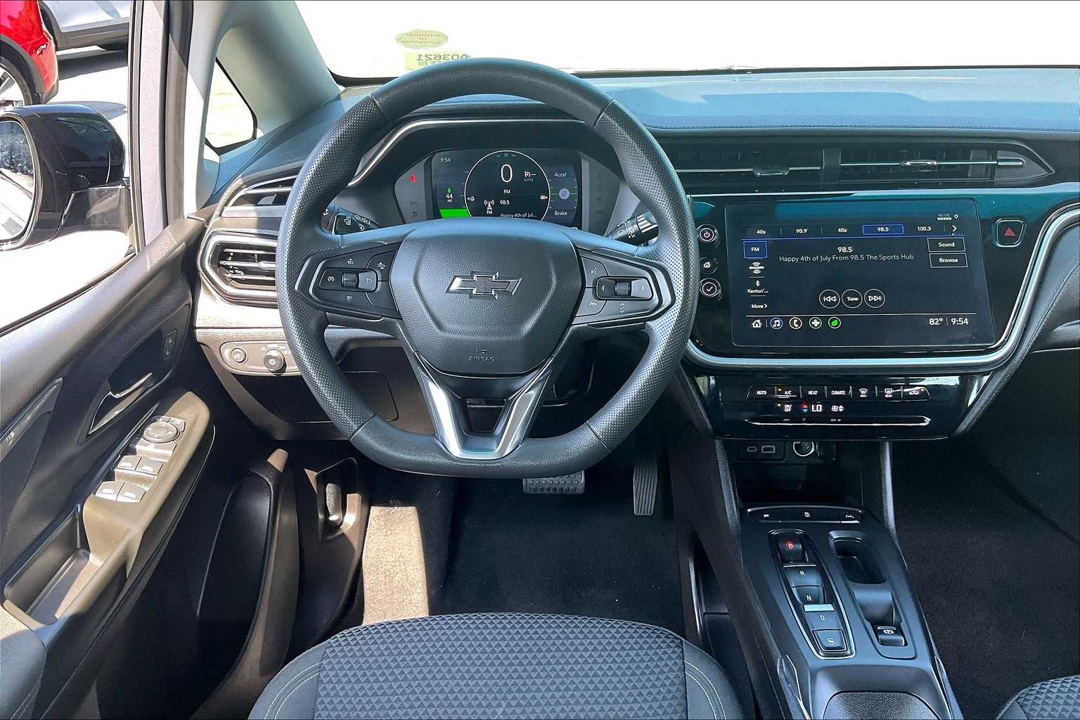 2023 Chevrolet Bolt EV 1LT - Photo 17