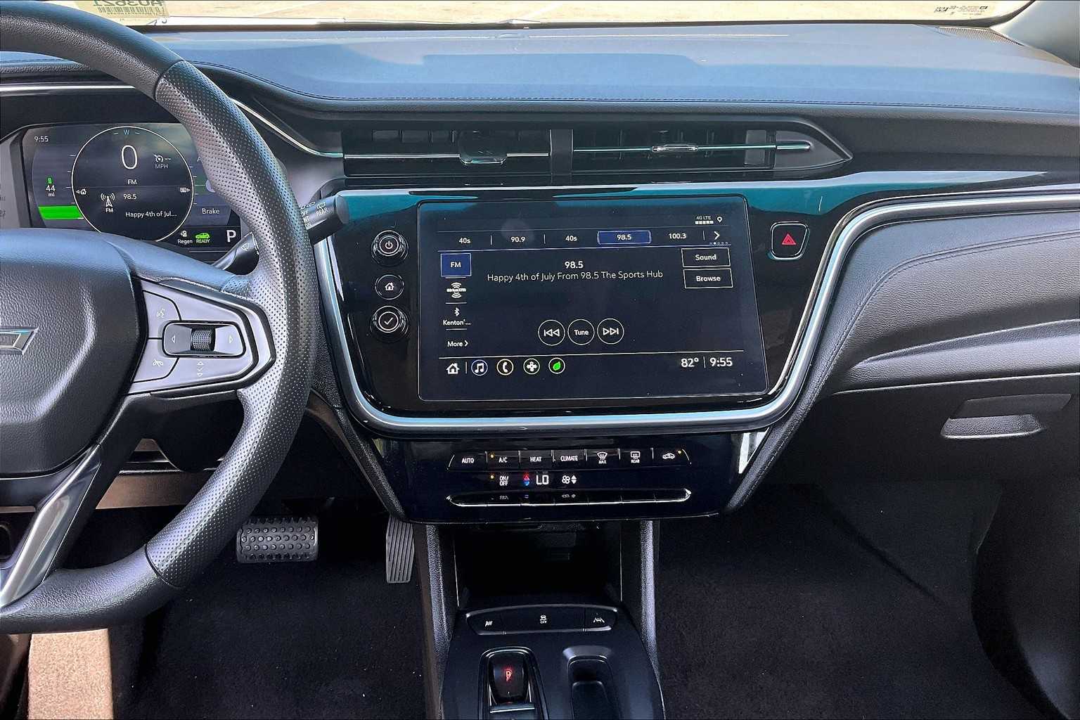 2023 Chevrolet Bolt EV 1LT - Photo 18