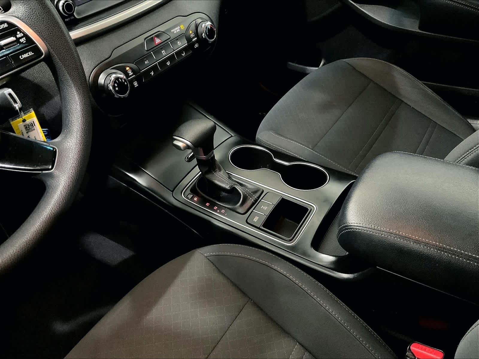 2020 Kia Sorento LX - Photo 21