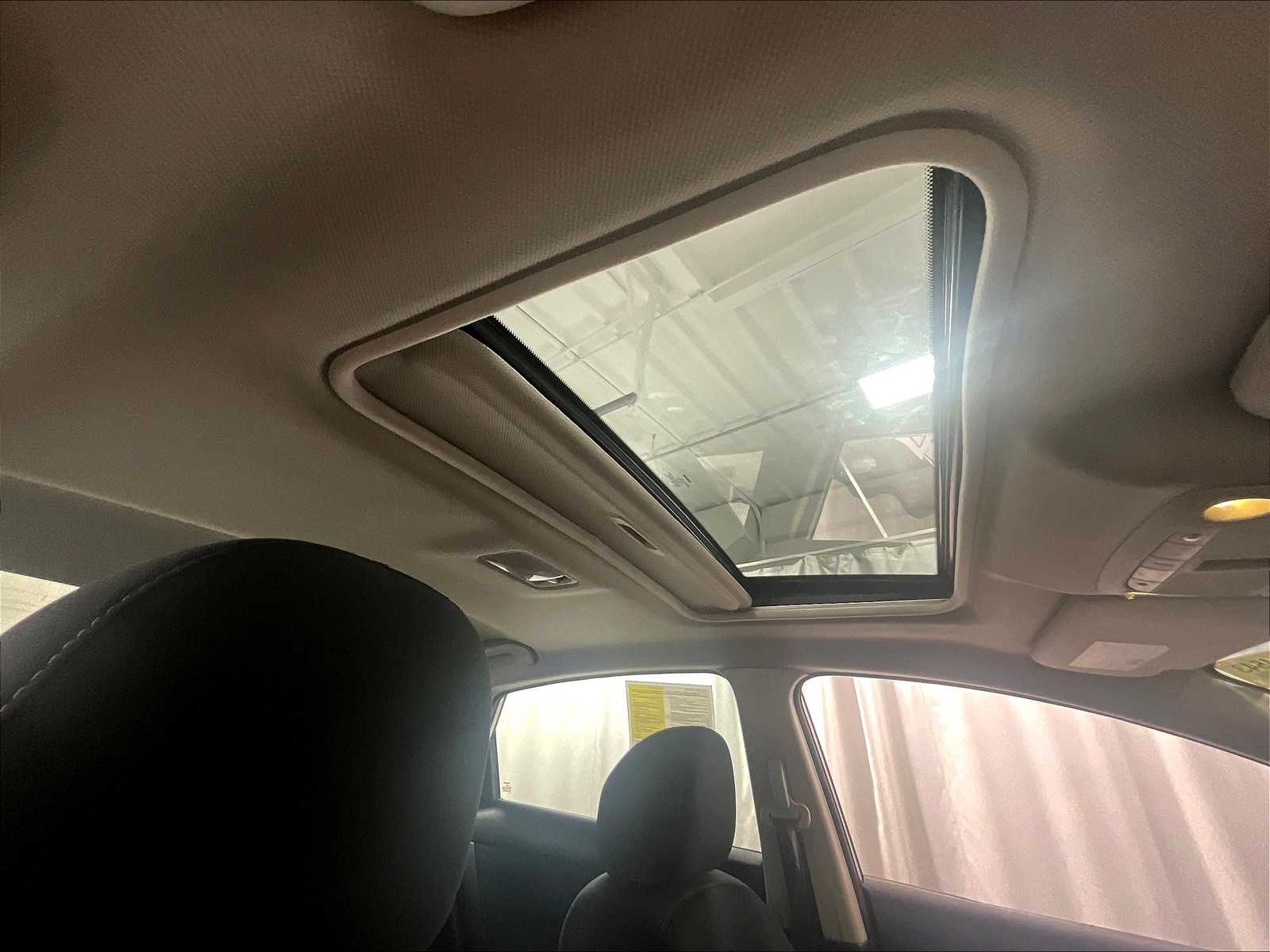 2019 Nissan Sentra SV - Photo 22