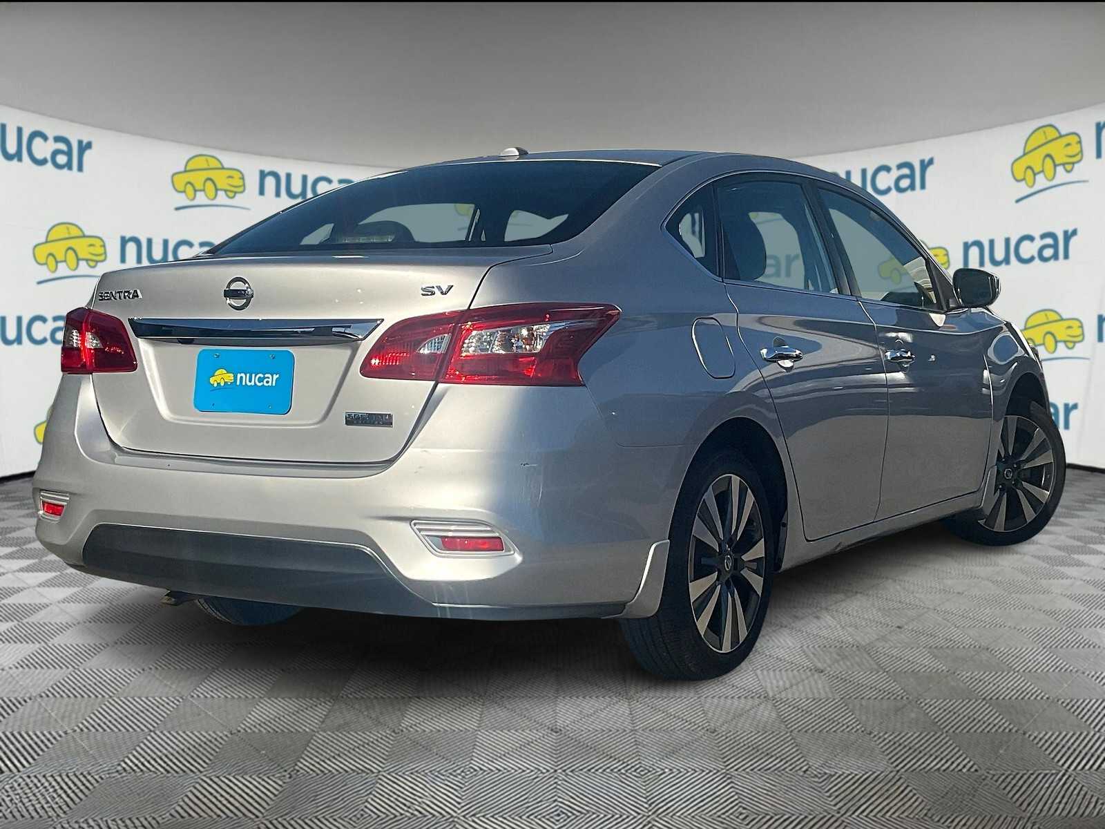 2019 Nissan Sentra SV - Photo 6