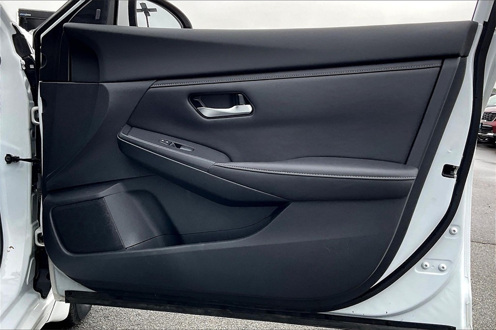 2021 Nissan Sentra S - Photo 11