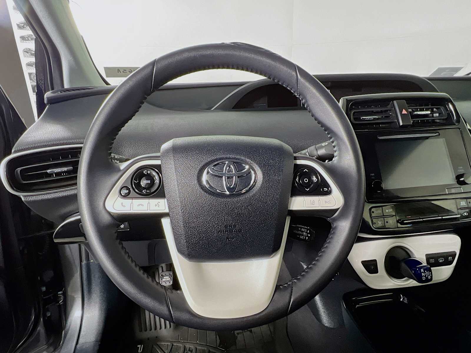 2018 Toyota Prius Prime Plus - Photo 11
