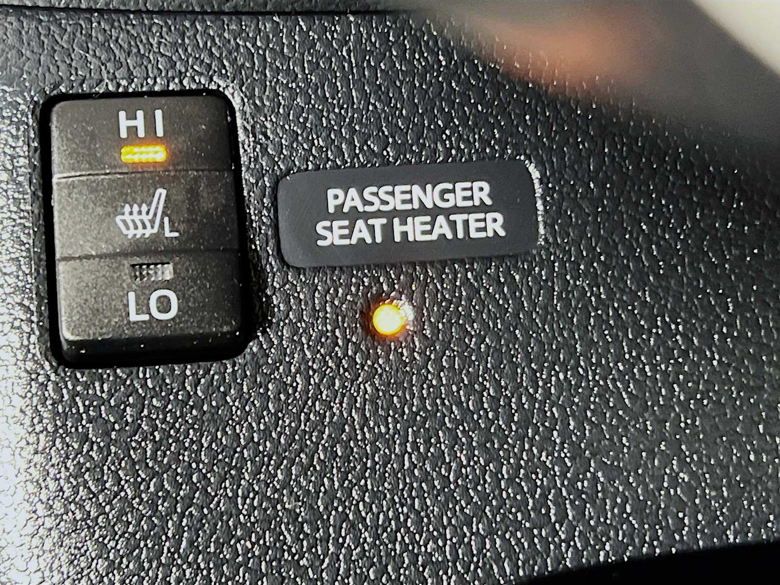 2018 Toyota Prius Prime Plus - Photo 21