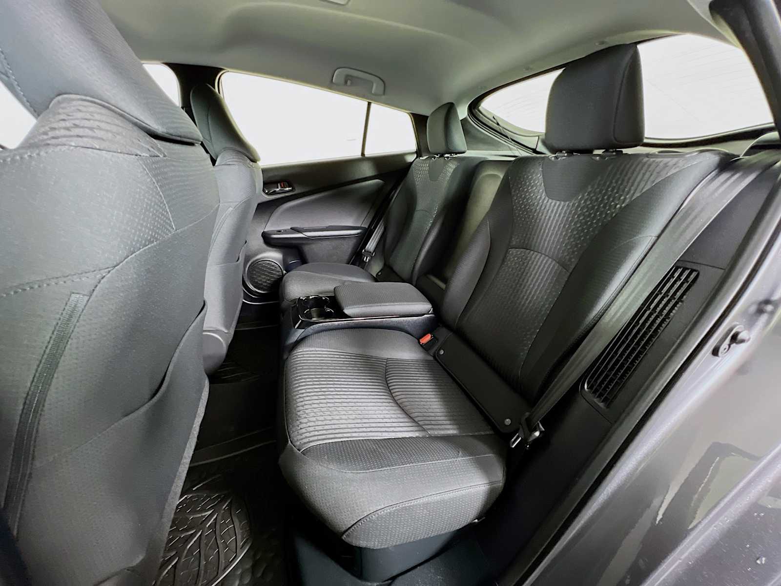 2018 Toyota Prius Prime Plus - Photo 25
