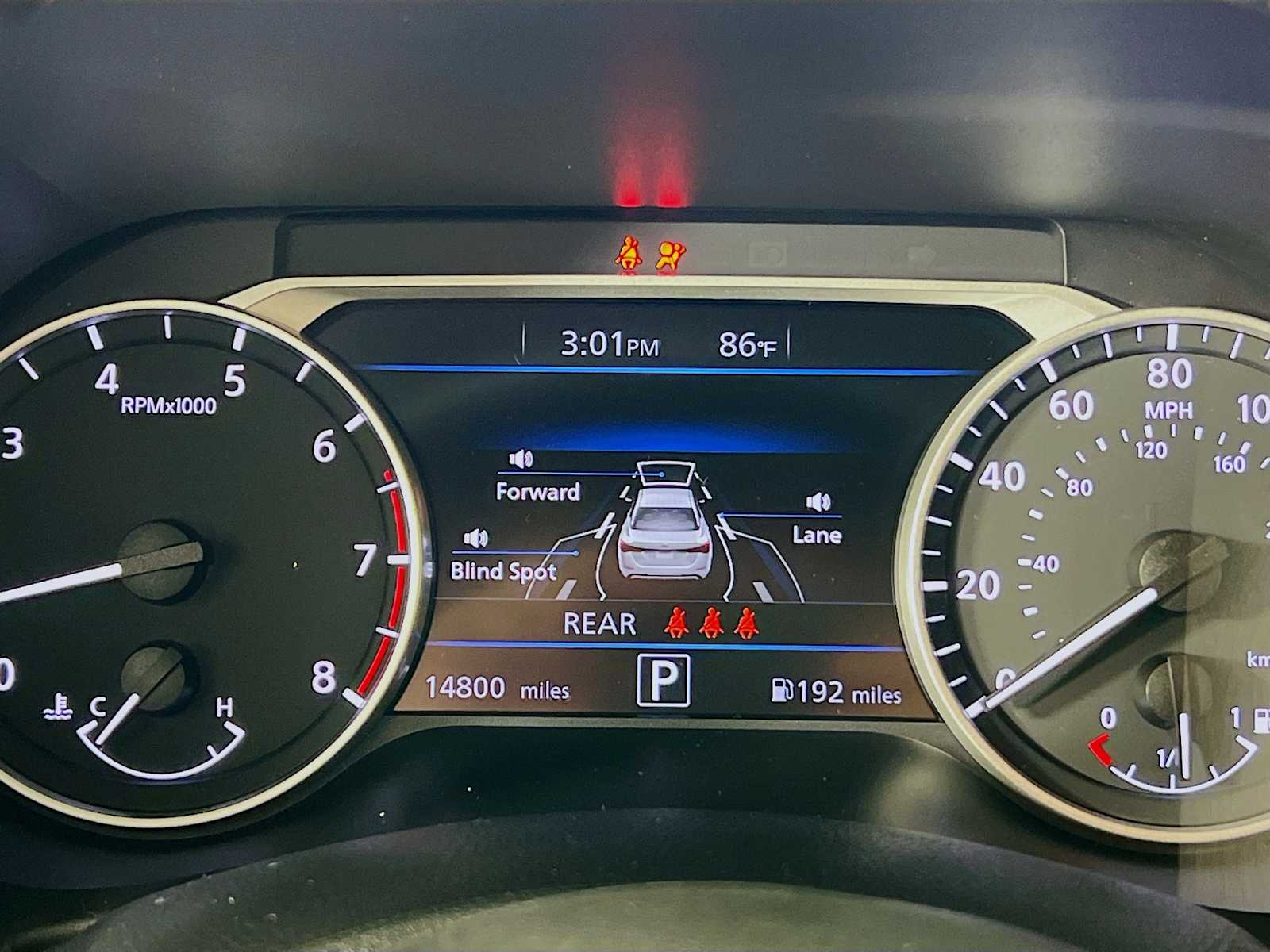 2023 Nissan Sentra SR - Photo 12