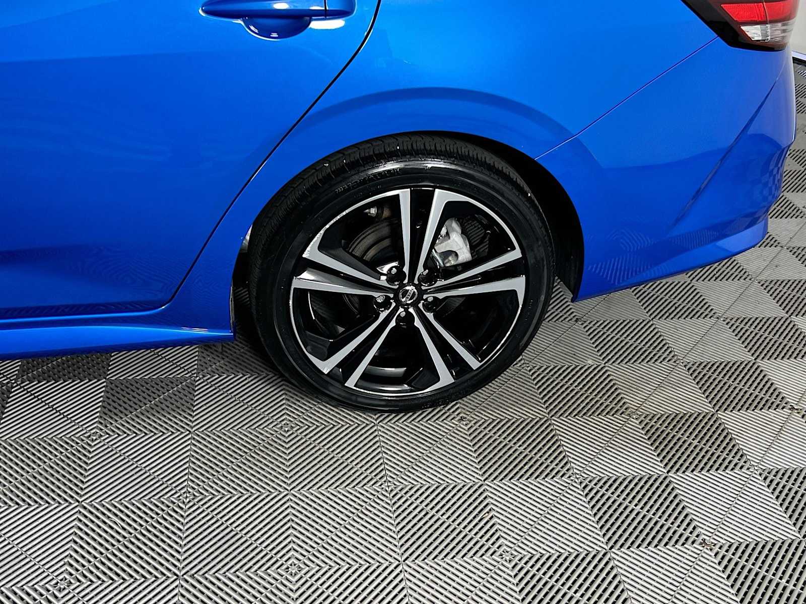 2023 Nissan Sentra SR - Photo 30