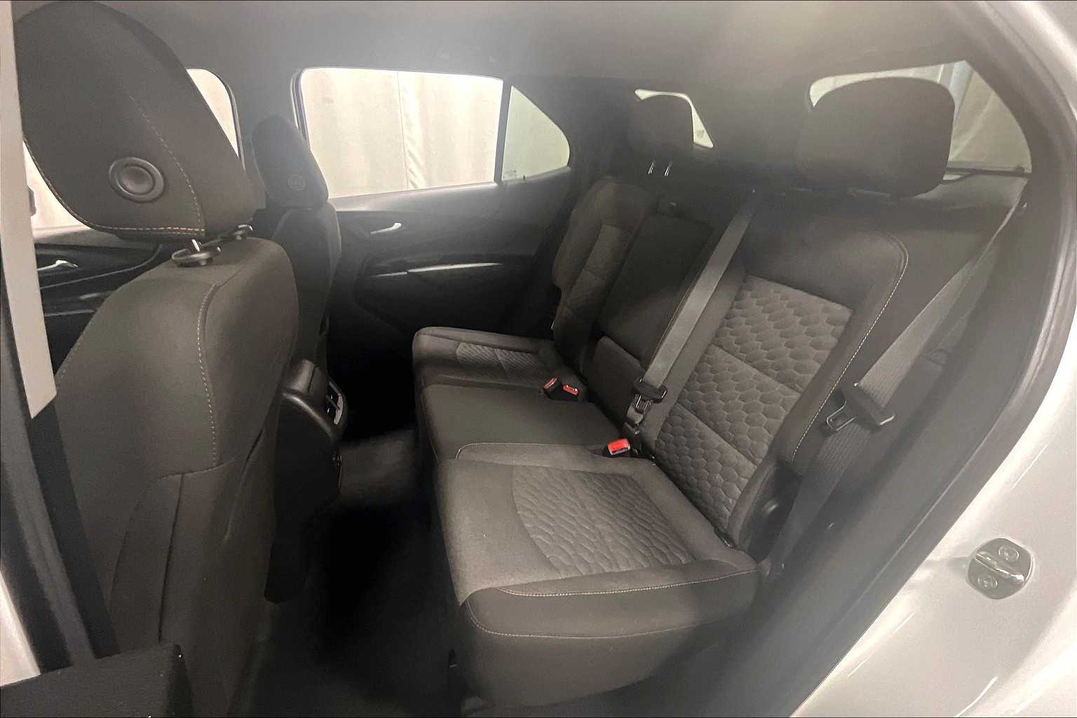 2021 Chevrolet Equinox LT - Photo 15