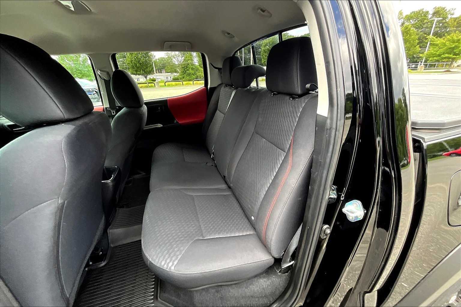 2023 Toyota Tacoma SR5 - Photo 15
