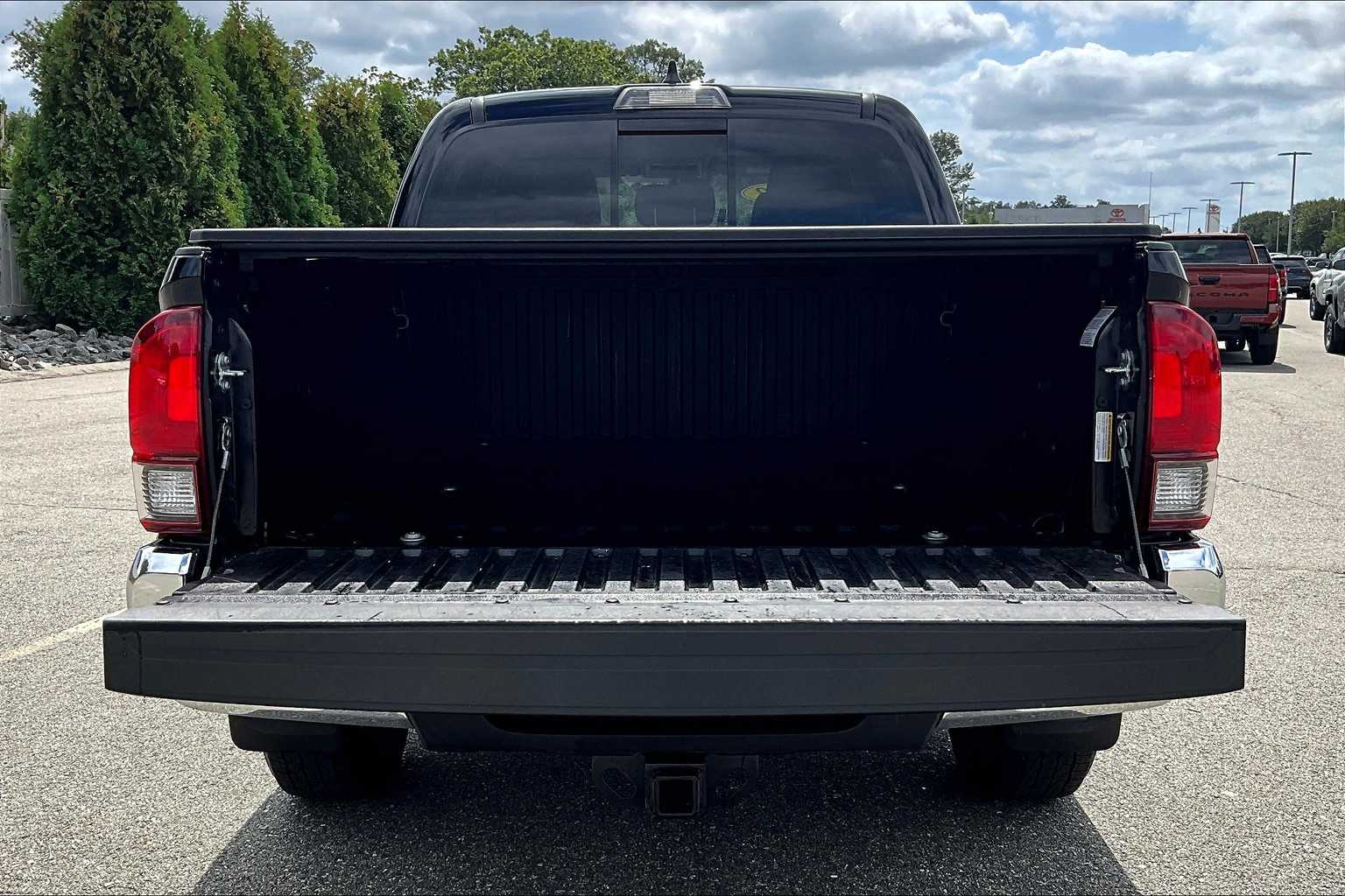 2023 Toyota Tacoma SR5 - Photo 31