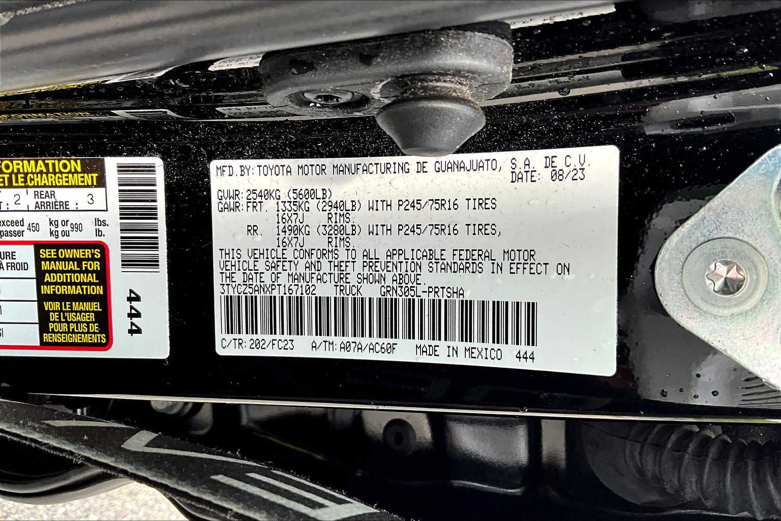 2023 Toyota Tacoma SR5 - Photo 36