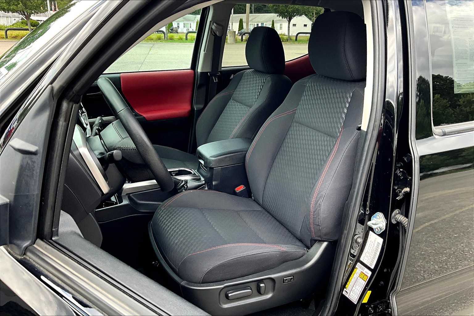 2023 Toyota Tacoma SR5 - Photo 10