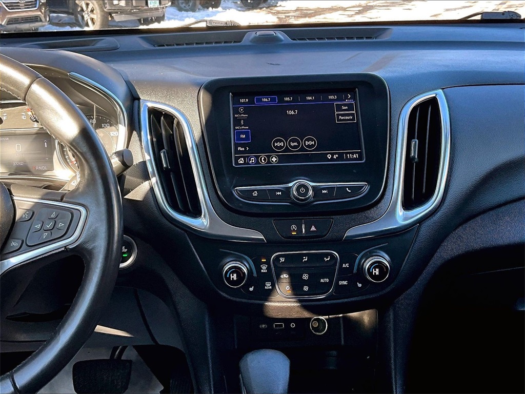 2022 Chevrolet Equinox LT - Photo 18