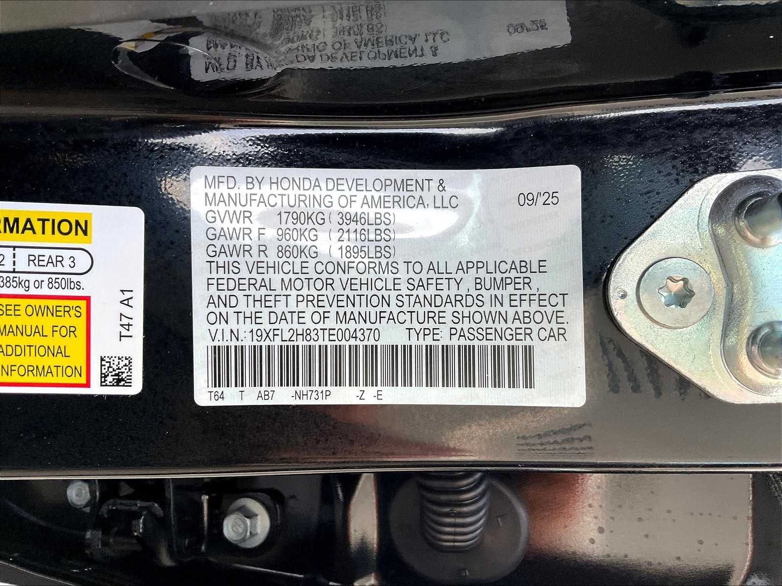 2026 Honda Civic Hatchback Sport - Photo 17