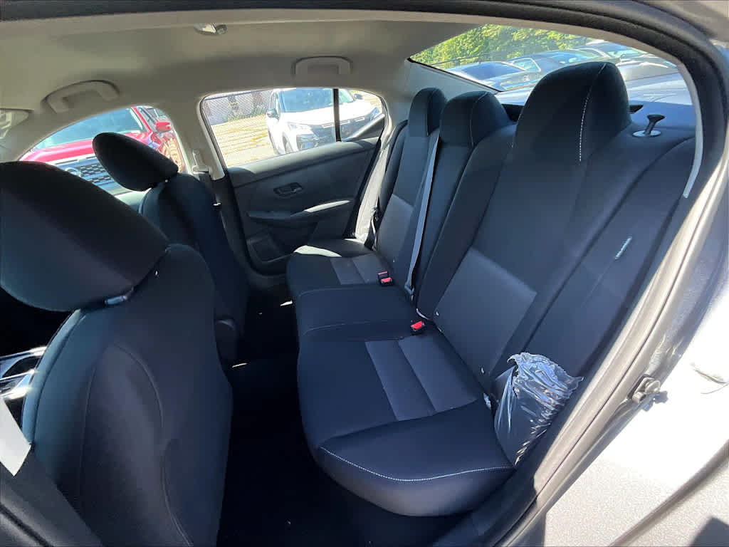 2025 Nissan Sentra SV - Photo 14