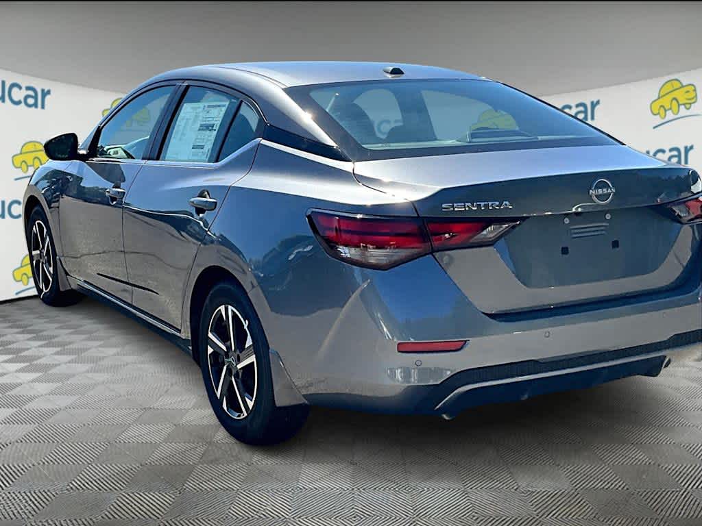 2025 Nissan Sentra SV - Photo 4