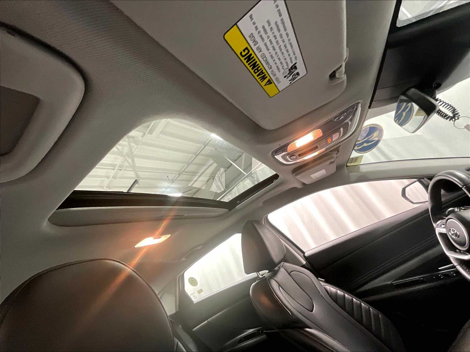 2023 Hyundai Elantra Limited - Photo 22