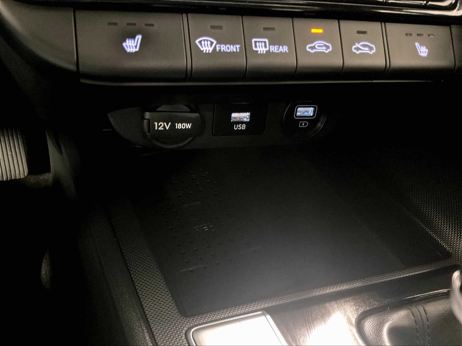 2023 Hyundai Elantra Limited - Photo 27