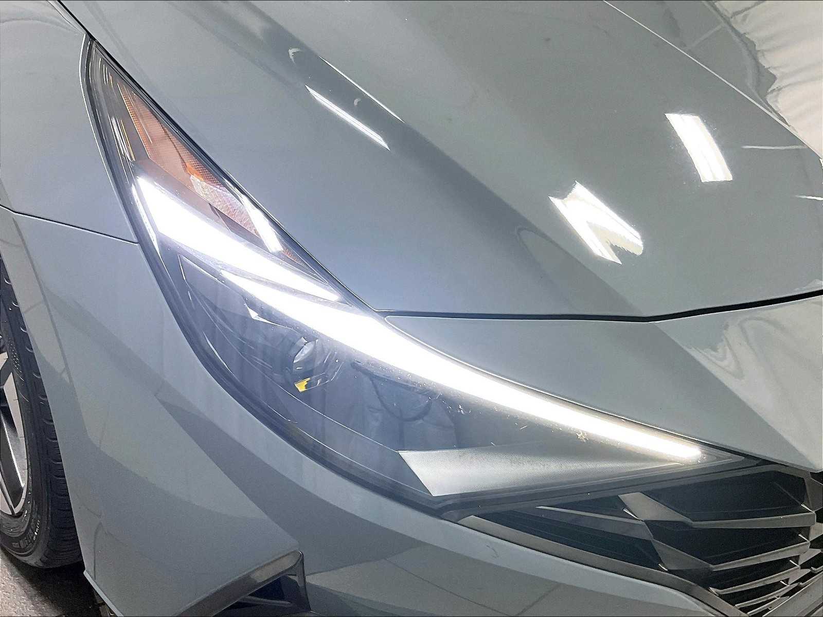 2023 Hyundai Elantra Limited - Photo 33