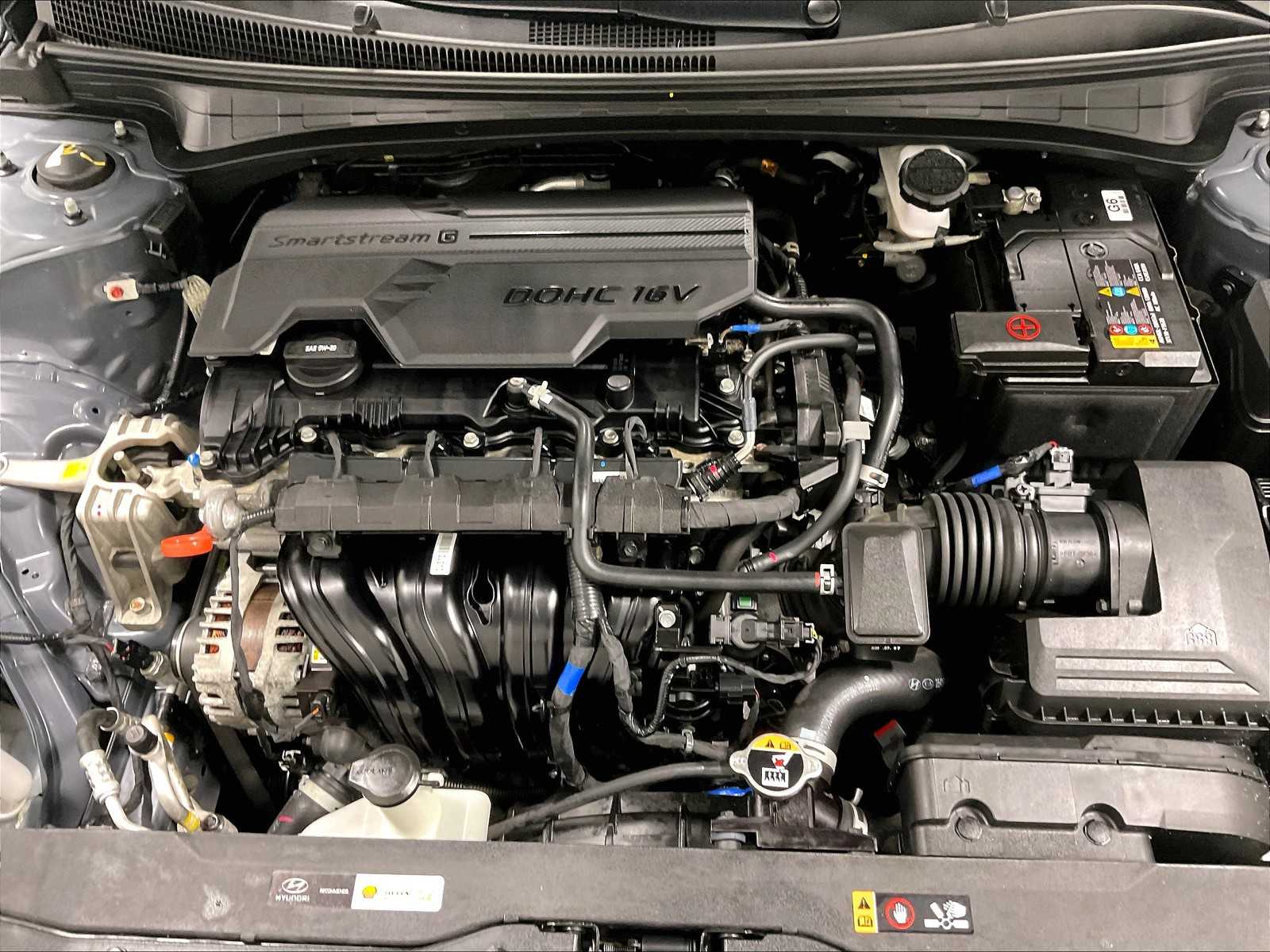 2023 Hyundai Elantra Limited - Photo 35
