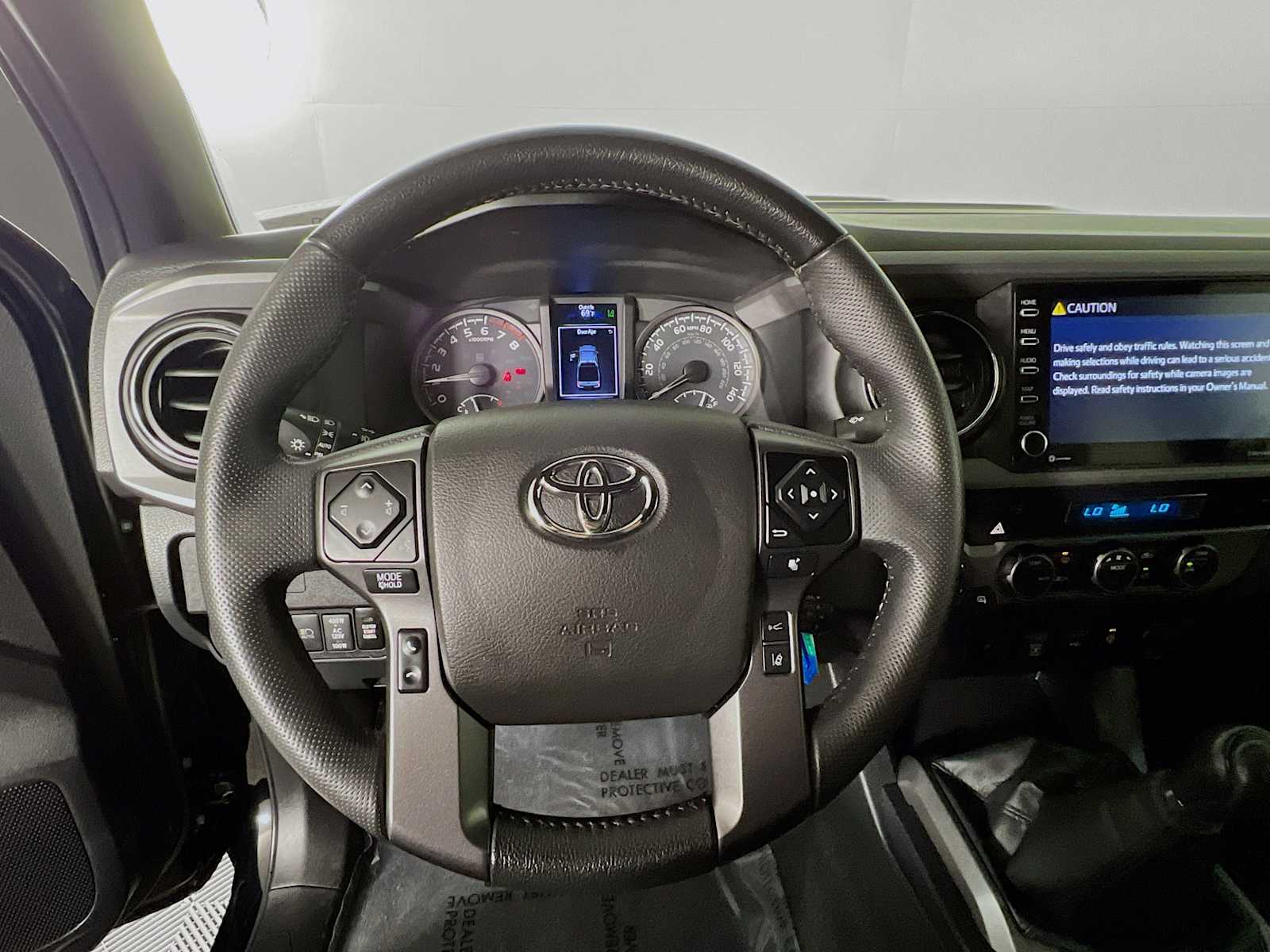 2023 Toyota Tacoma TRD Sport - Photo 11
