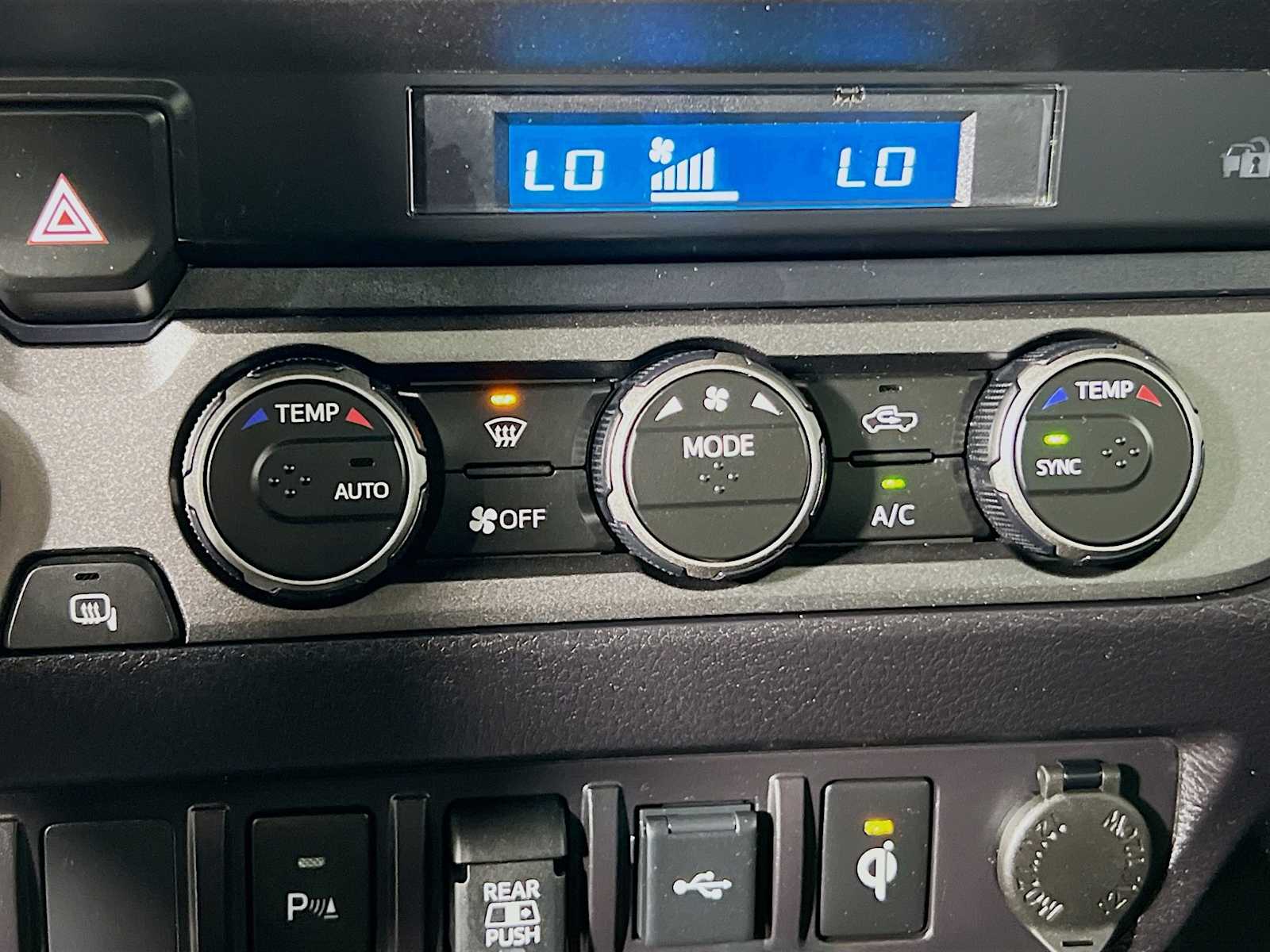2023 Toyota Tacoma TRD Sport - Photo 15