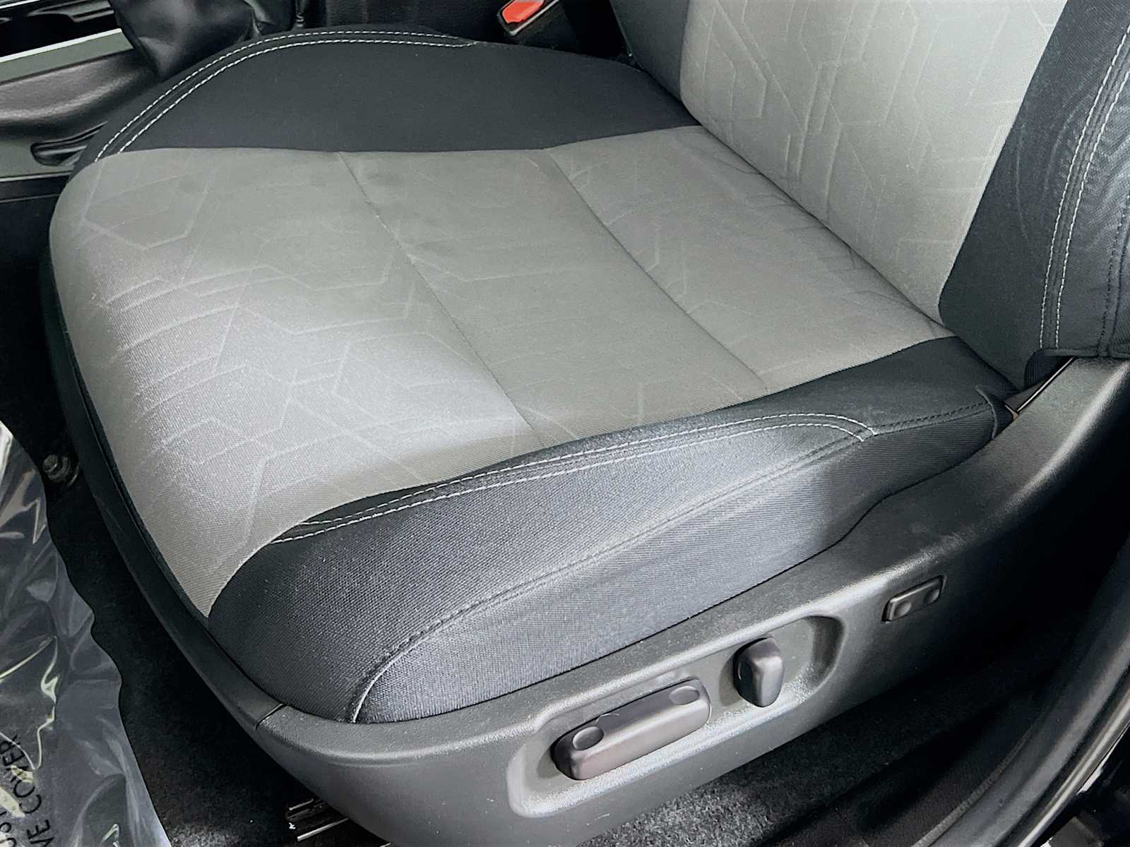 2023 Toyota Tacoma TRD Sport - Photo 19