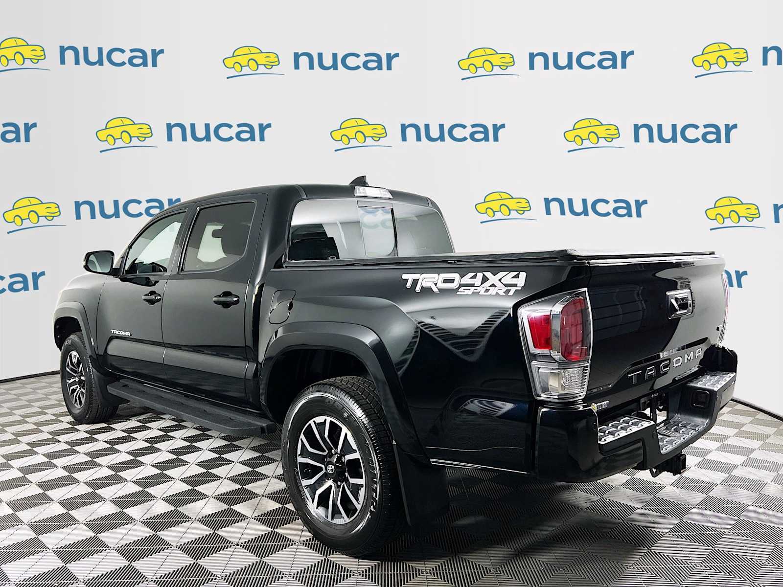 2023 Toyota Tacoma TRD Sport - Photo 5