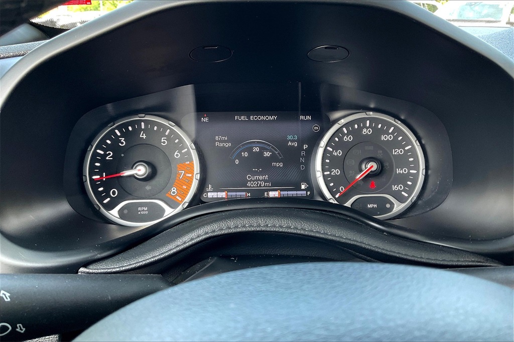 2022 Jeep Renegade Latitude - Photo 23