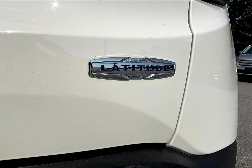 2022 Jeep Renegade Latitude - Photo 26