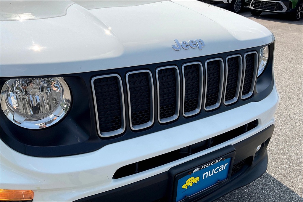 2022 Jeep Renegade Latitude - Photo 28