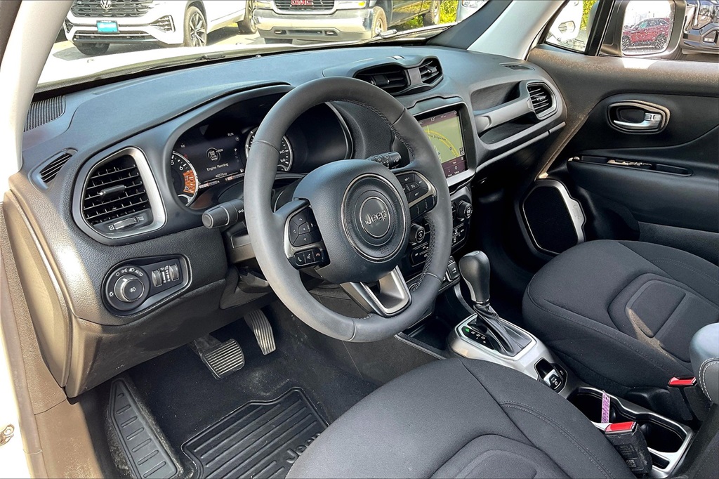 2022 Jeep Renegade Latitude - Photo 8