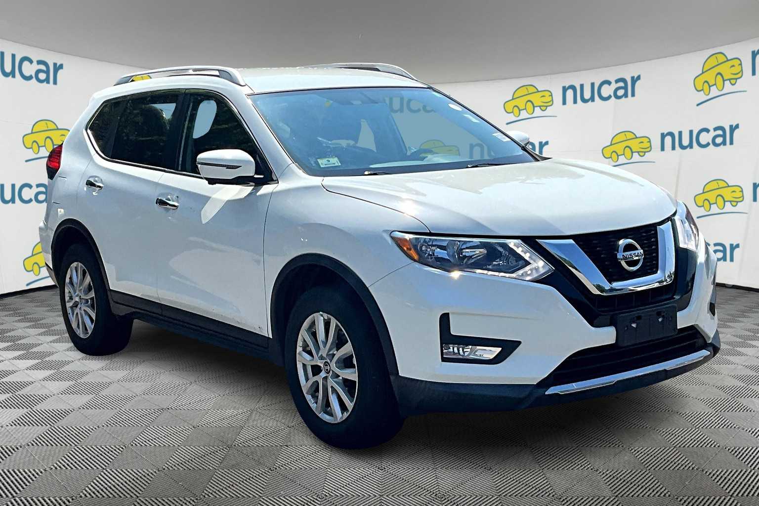2017 Nissan Rogue SV