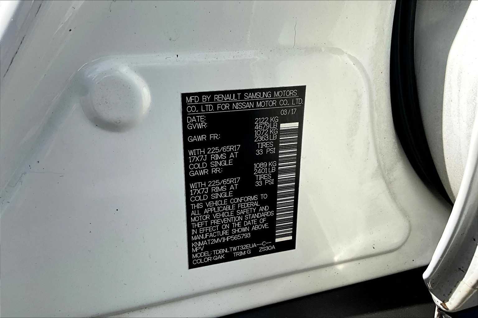 2017 Nissan Rogue SV - Photo 36