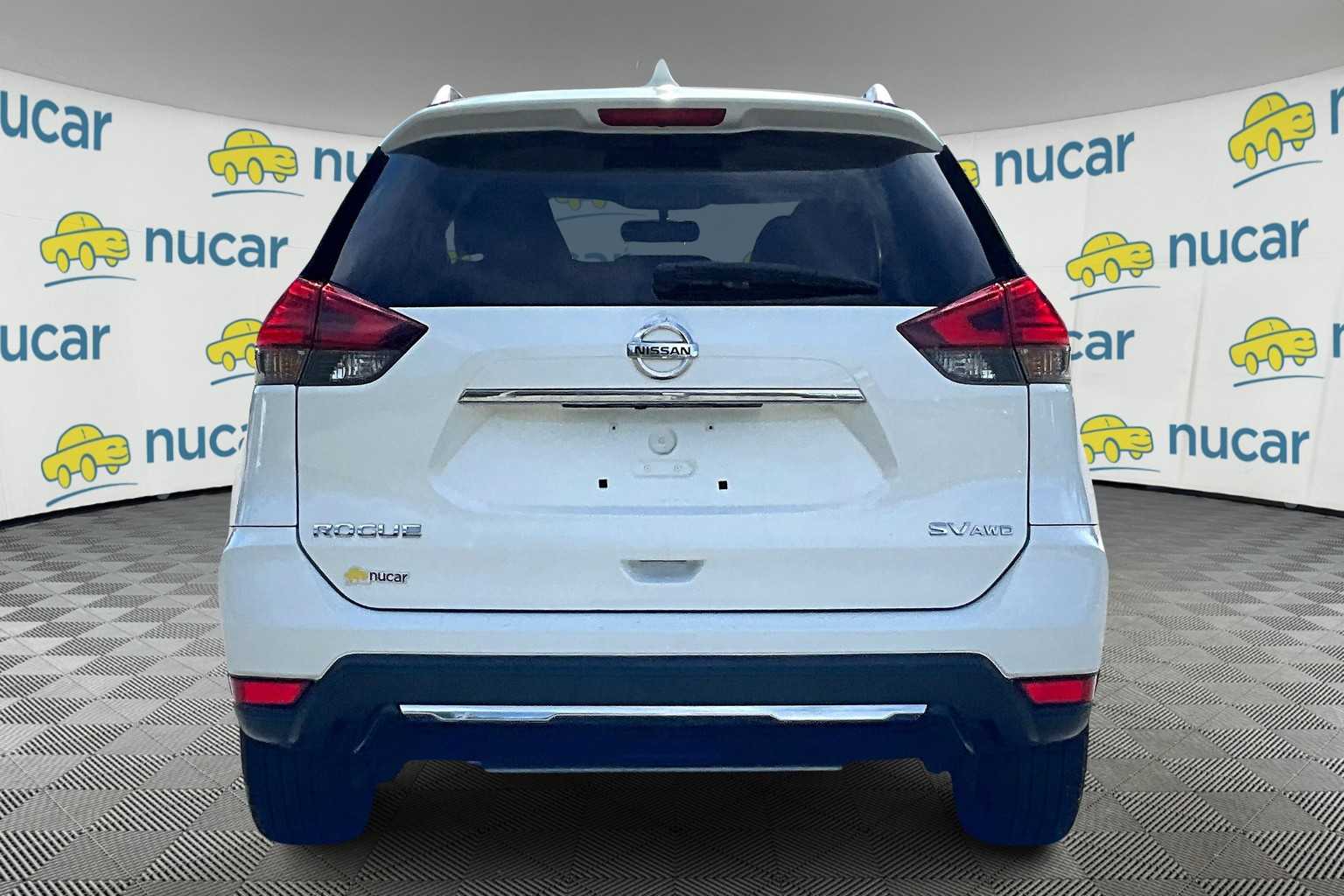 2017 Nissan Rogue SV - Photo 5