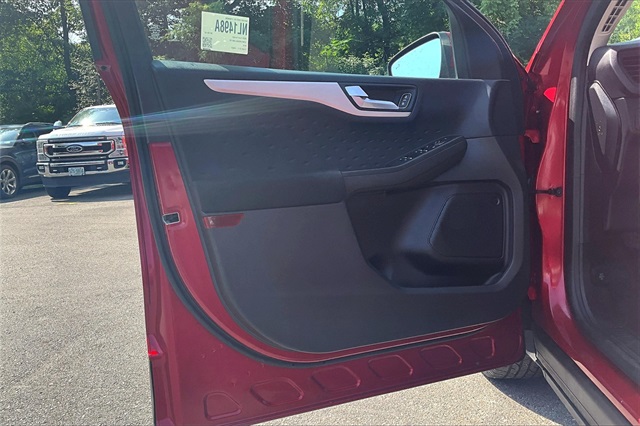 2020 Ford Escape SE - Photo 18