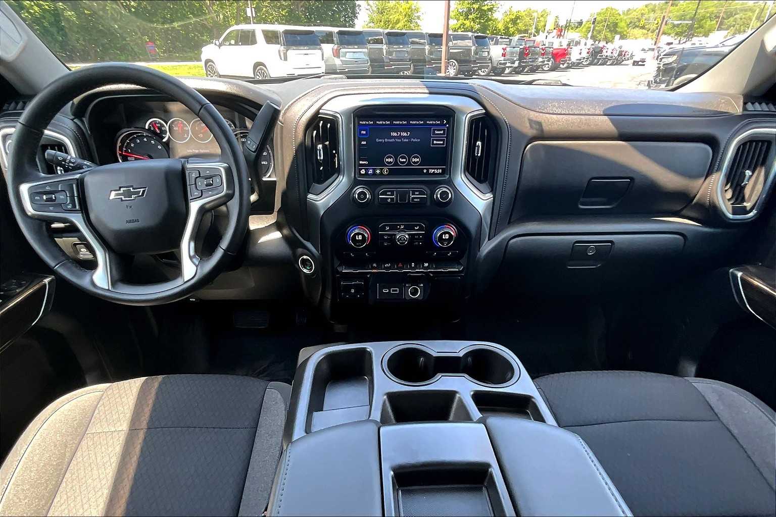2020 Chevrolet Silverado 1500 RST - Photo 20