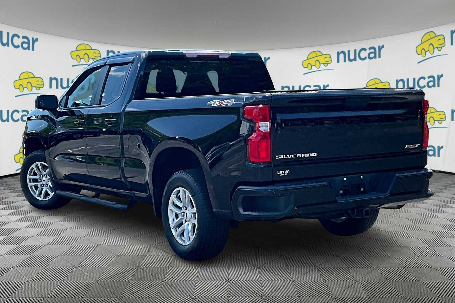 2020 Chevrolet Silverado 1500 RST - Photo 4