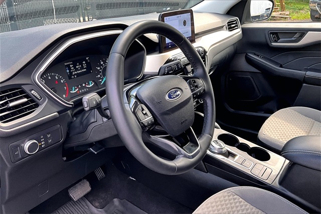 2022 Ford Escape SE - Photo 14
