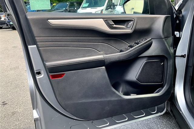 2022 Ford Escape SE - Photo 18
