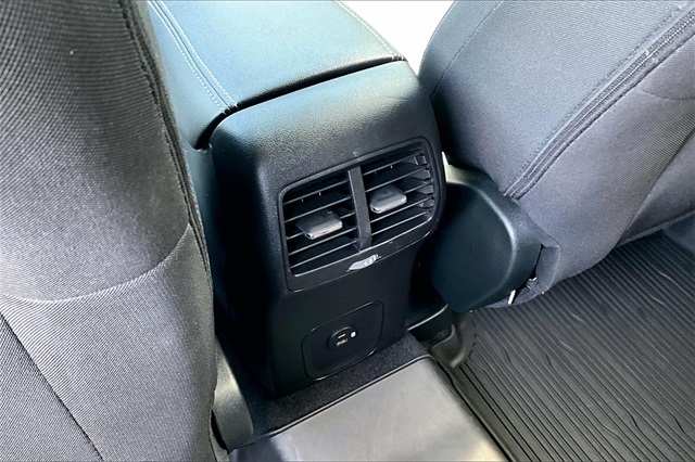 2022 Ford Escape SE - Photo 28