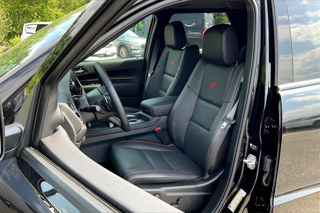 2025 Dodge Durango R/T Plus - Photo 11