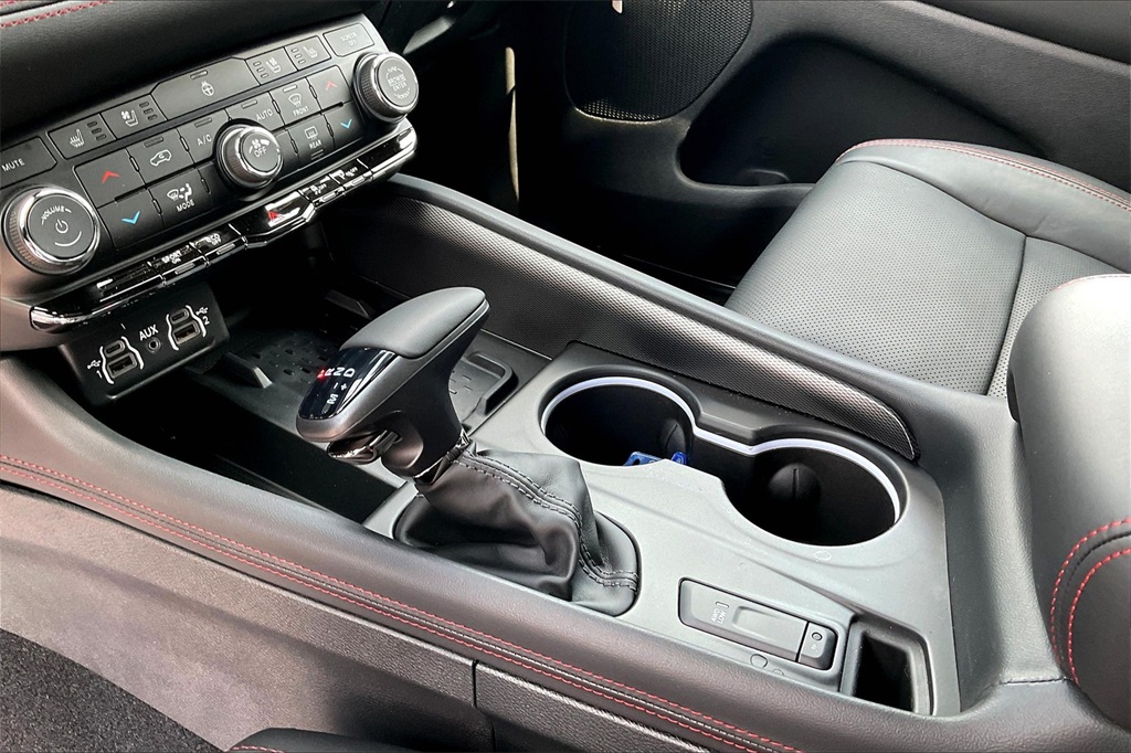 2025 Dodge Durango R/T Plus - Photo 14