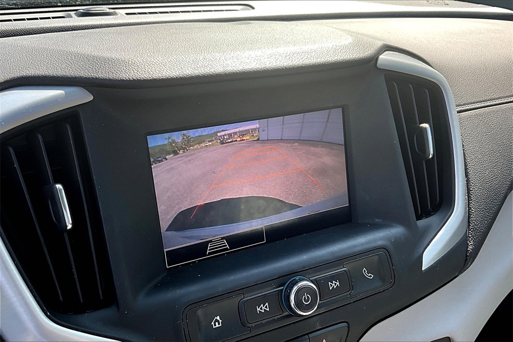 2023 GMC Terrain SLE - Photo 19