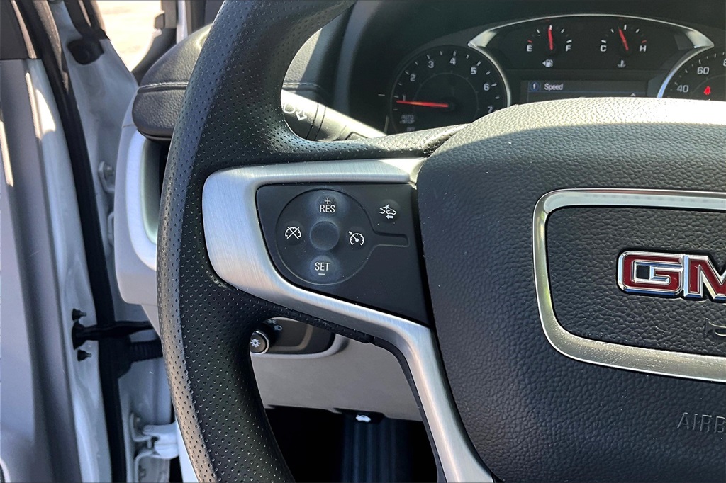 2023 GMC Terrain SLE - Photo 22